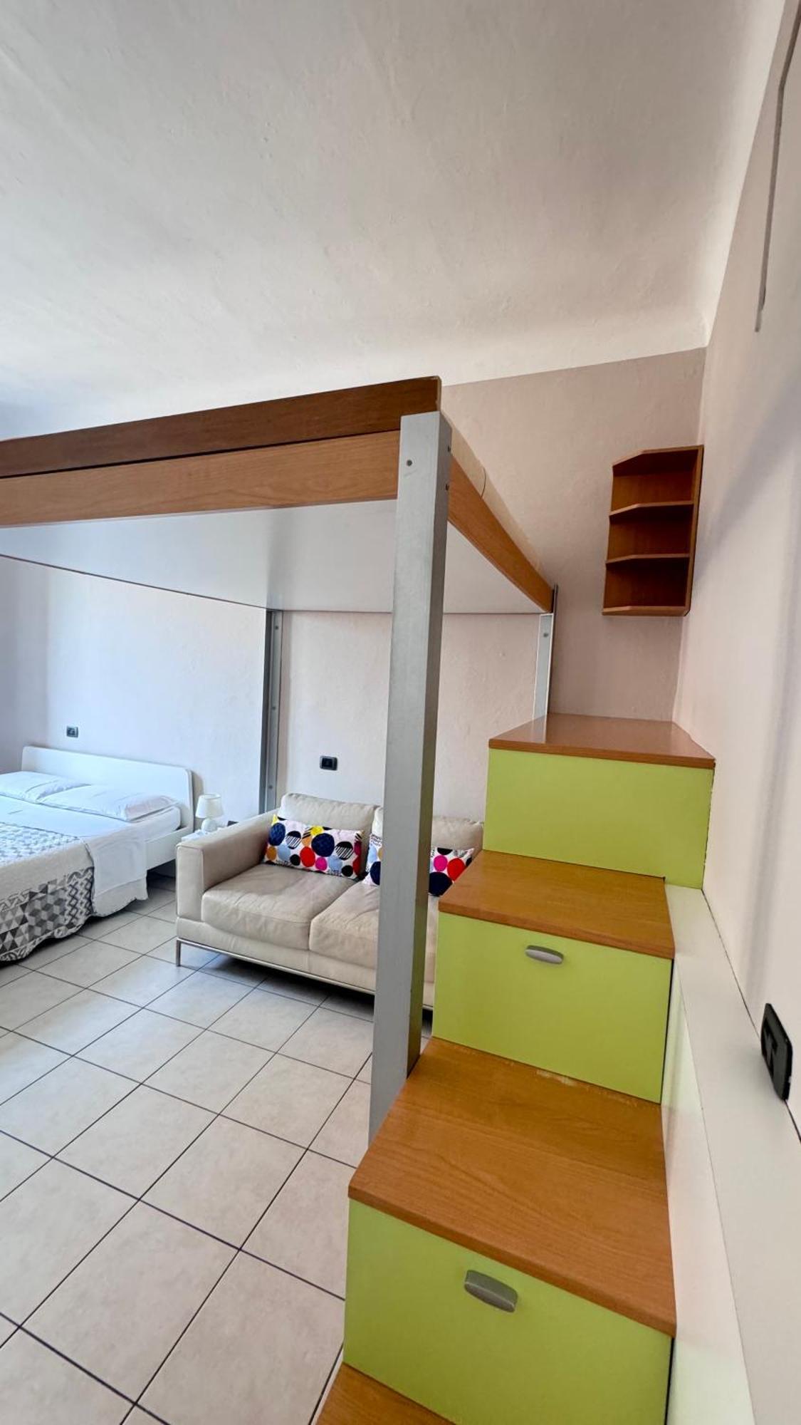 Sawasdee 37 Apartment Монца Екстериор снимка