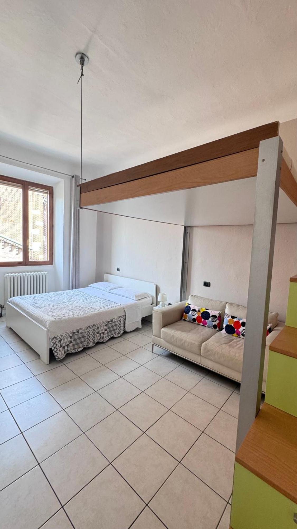 Sawasdee 37 Apartment Монца Екстериор снимка
